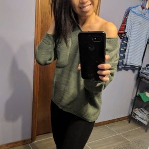 Green Sweater Size Small